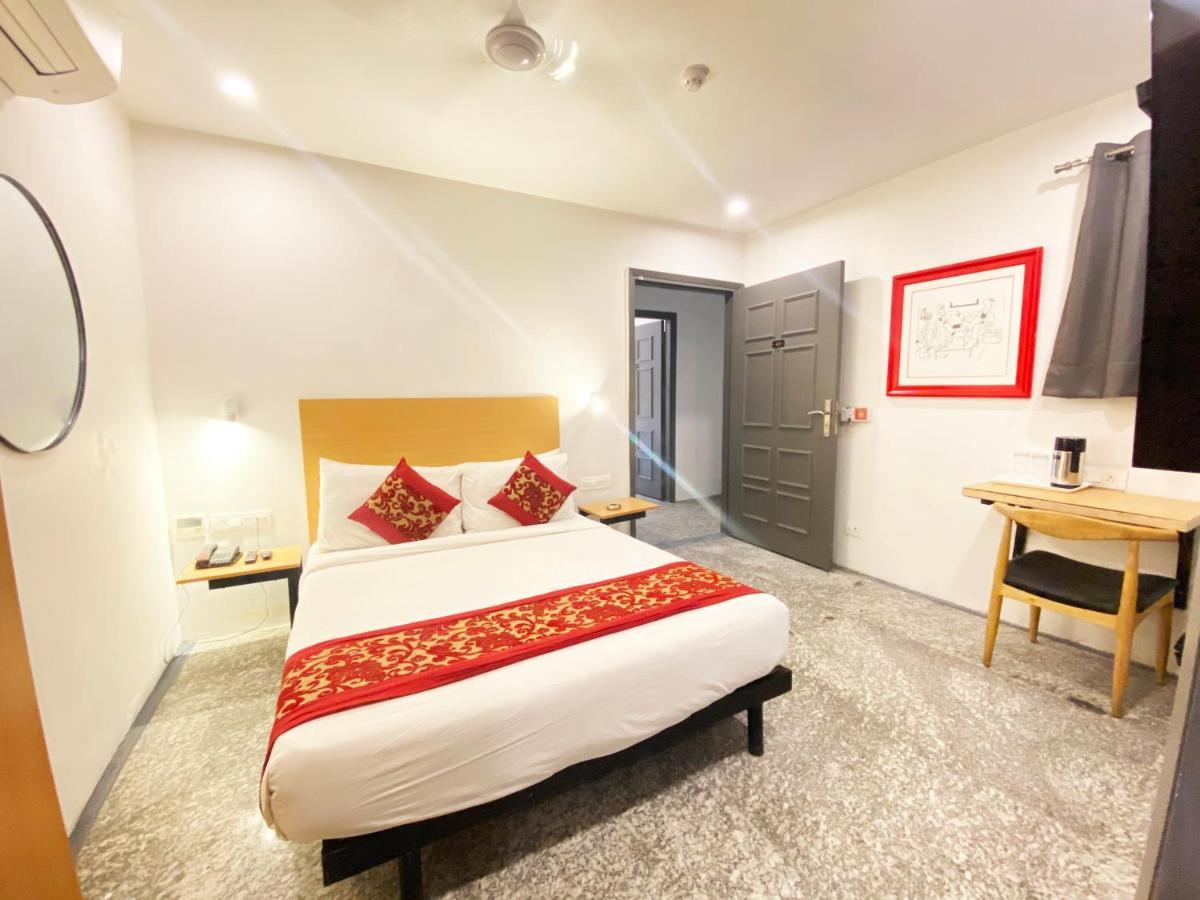 Hotel Golden Saffron By Qotel-Punjabi Bagh Neu-Delhi Exterior foto